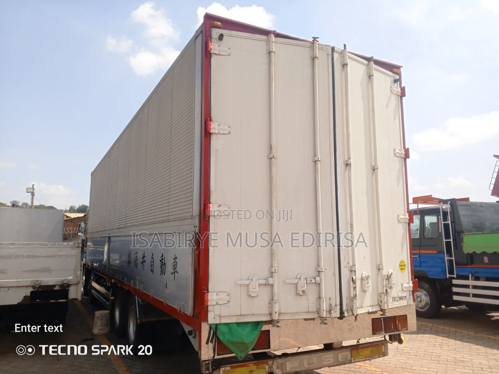 Fuso Supergreat 12 Tyres Box Body 20 Tones