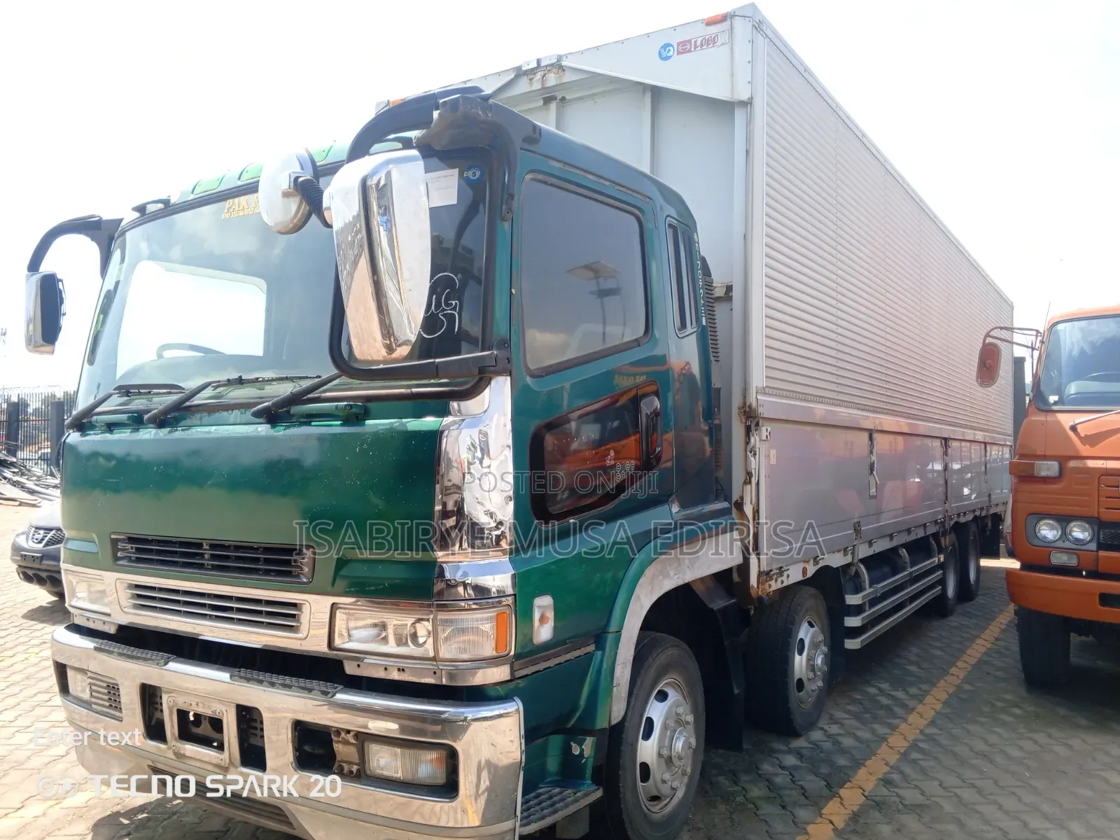 Fuso Supergreat 12 Tyres Box Body 20 Tones