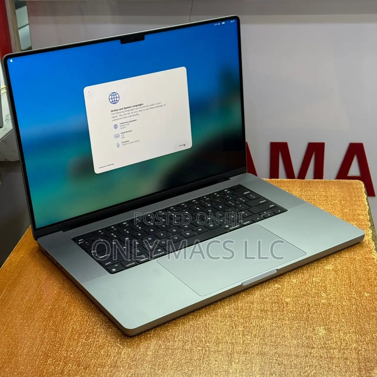 Laptop Apple MacBook Pro 2021 M1 Max 32GB Apple M1 Max SSD 1T