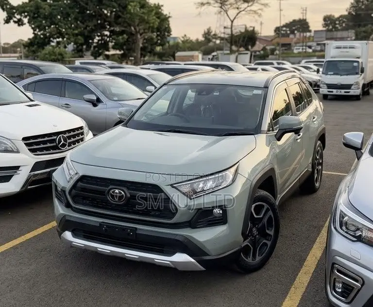 Toyota RAV4 Adventure AWD 2020 Green