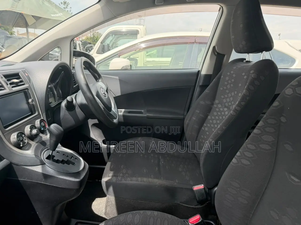 Toyota Ractis 1.5 AWD 2013 White