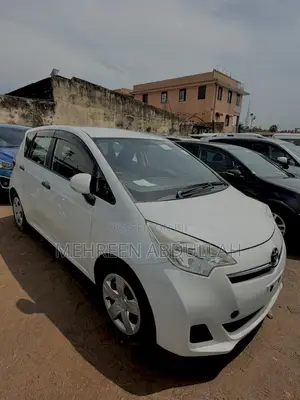 Toyota Ractis 1.5 AWD 2013 White