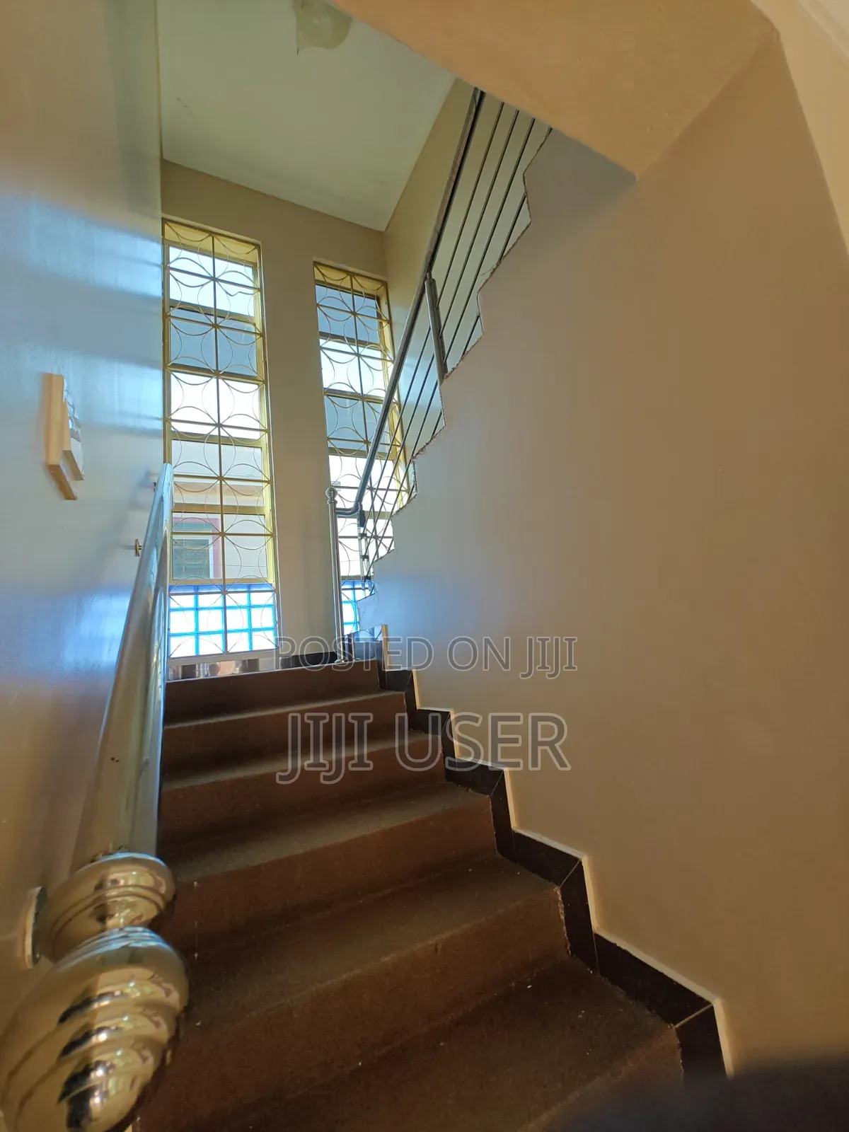 5bdrm Mansion in Victoria Estate, Katabi for sale