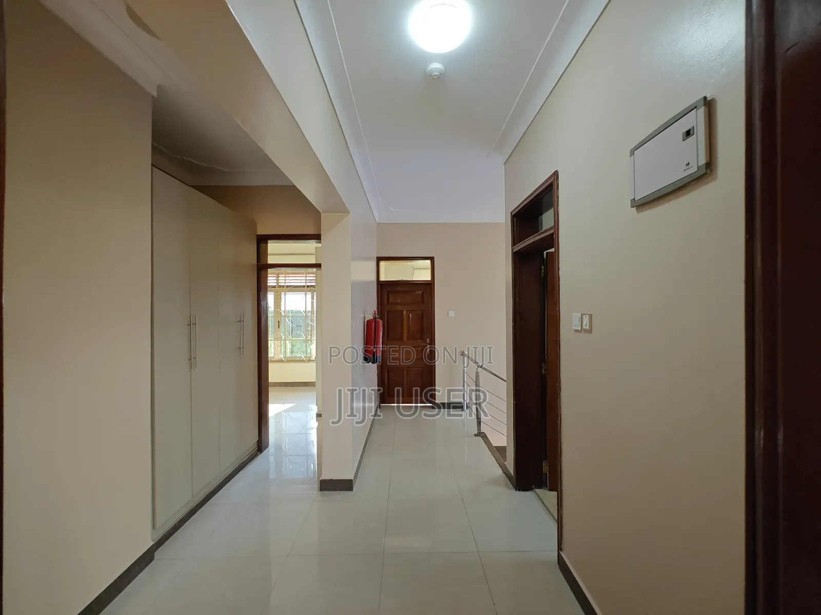 5bdrm Mansion in Victoria Estate, Katabi for sale