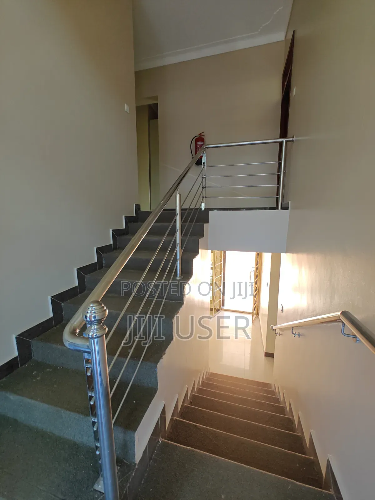 5bdrm Mansion in Victoria Estate, Katabi for sale