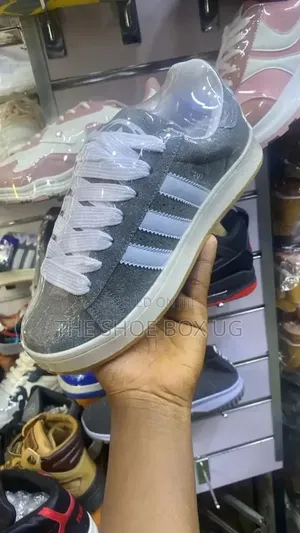 Adidas Campus
