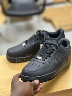 Nike Air Force Sneakers