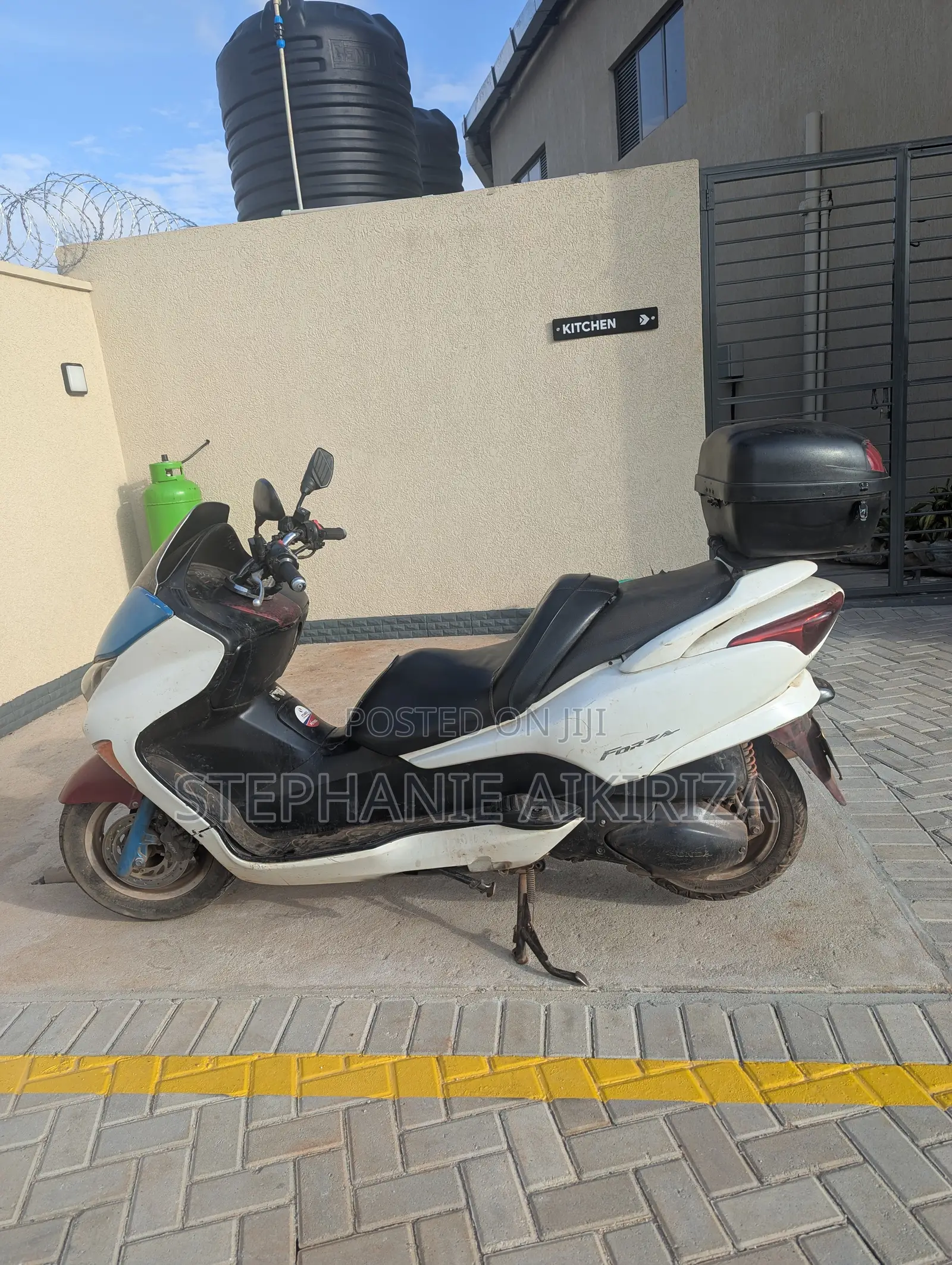 Honda Forza 2004 White