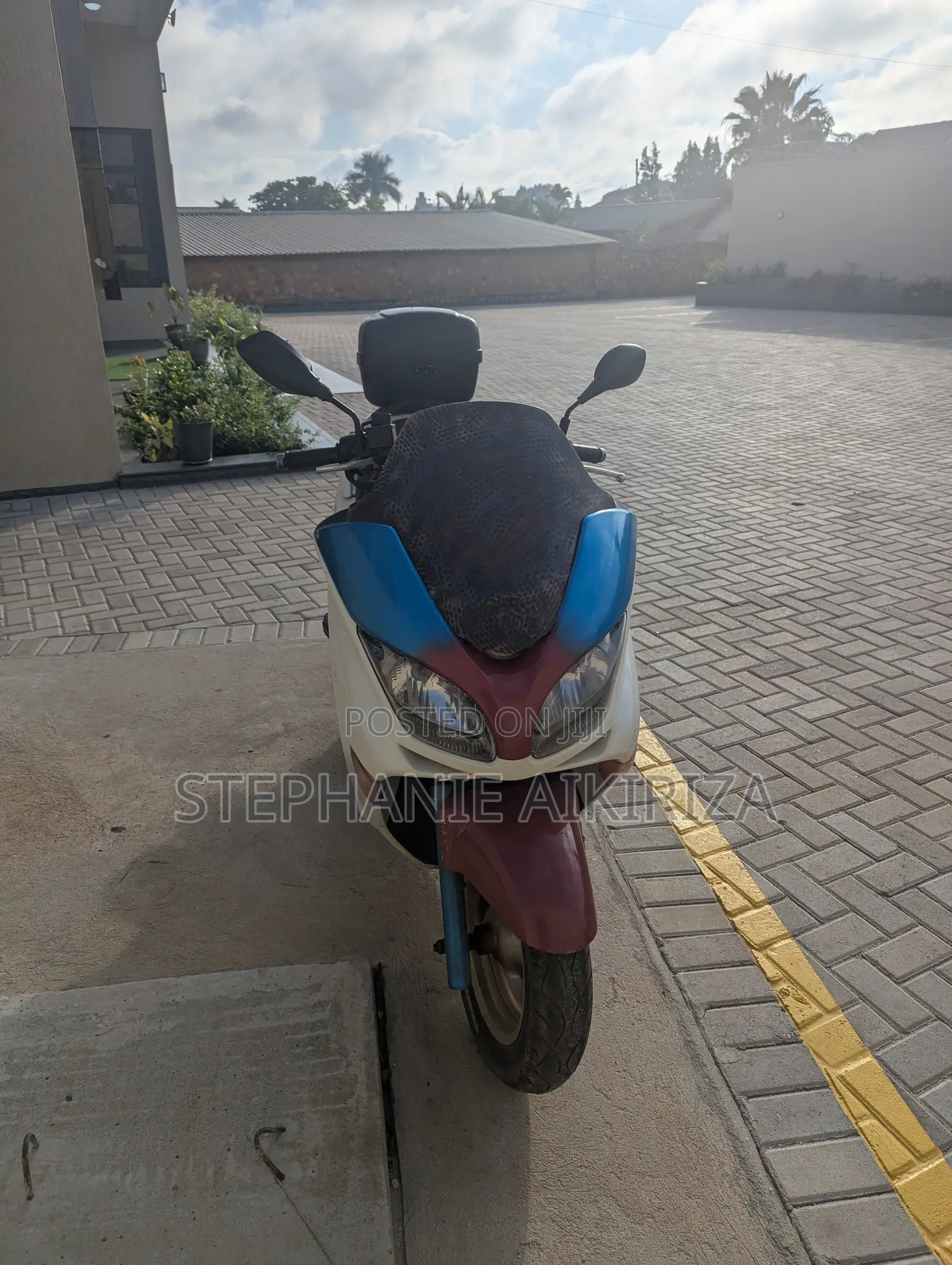 Honda Forza 2004 White