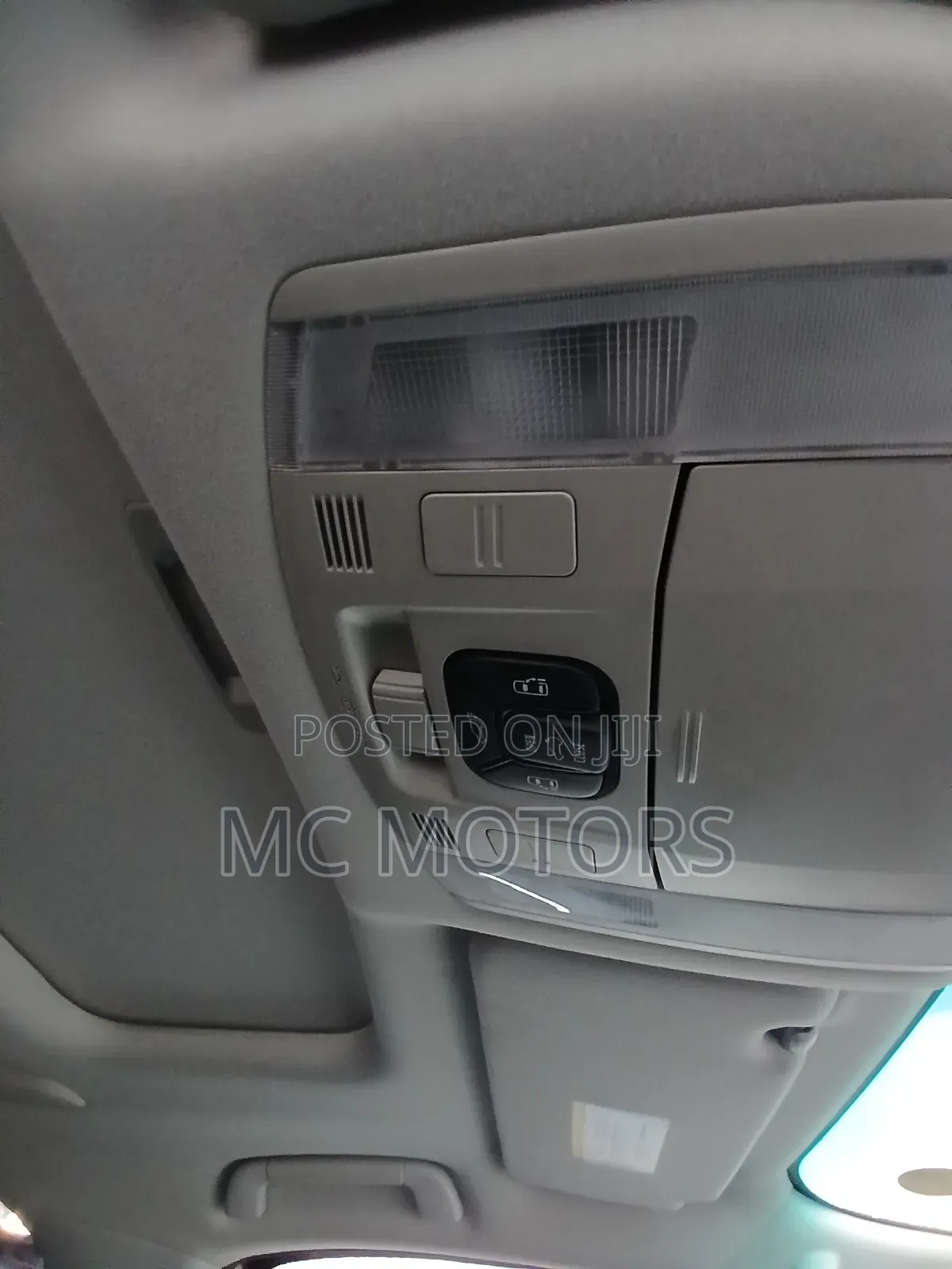 Toyota Alphard 2.4 Petrol AWD 2014 White