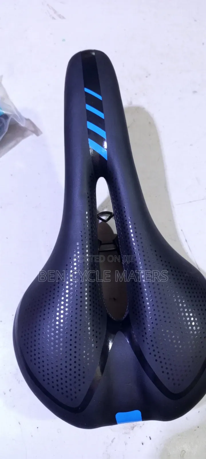 Light Saddle