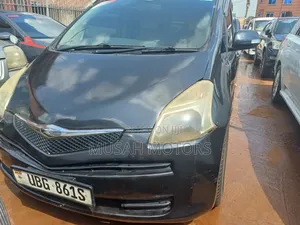 Toyota Ractis 2007 Black
