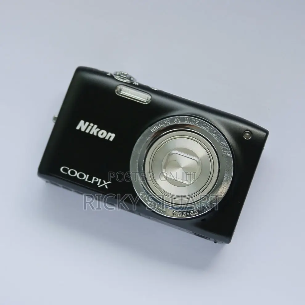 Nikon Digital Camera Coolpix S2700 16-Megapixel