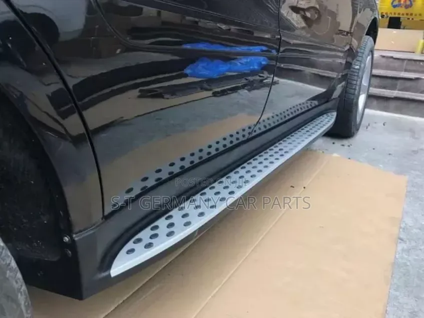Side Steps for Mercedes Benz ML 4matic ML 350 W164