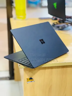 New Laptop Microsoft Surface Laptop 4 16GB Intel Core i7 SSD 512GB