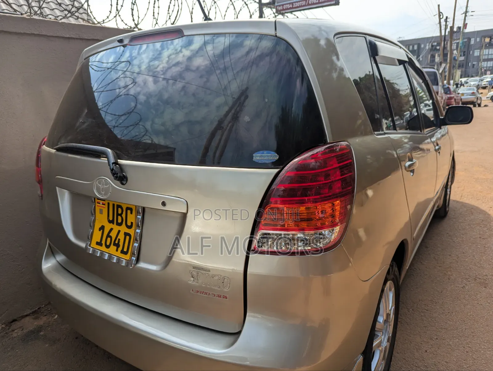 Toyota Corolla Spacio 2007 Gold