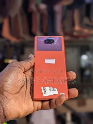 Sony Xperia 8 SOV42 64 GB Red