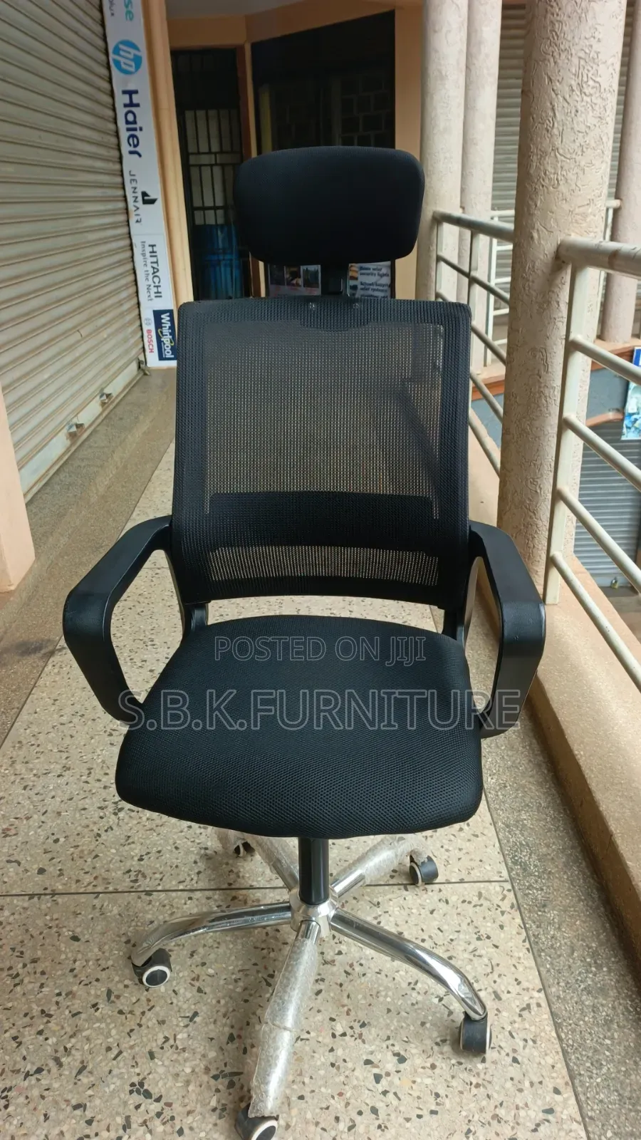 Egonomic Mesh Chair