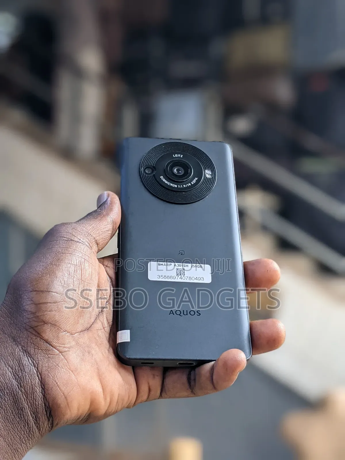 Sharp Aquos R8s pro 256 GB Black