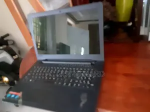 Laptop Lenovo IdeaPad 110 4GB Intel Celeron HDD 256GB