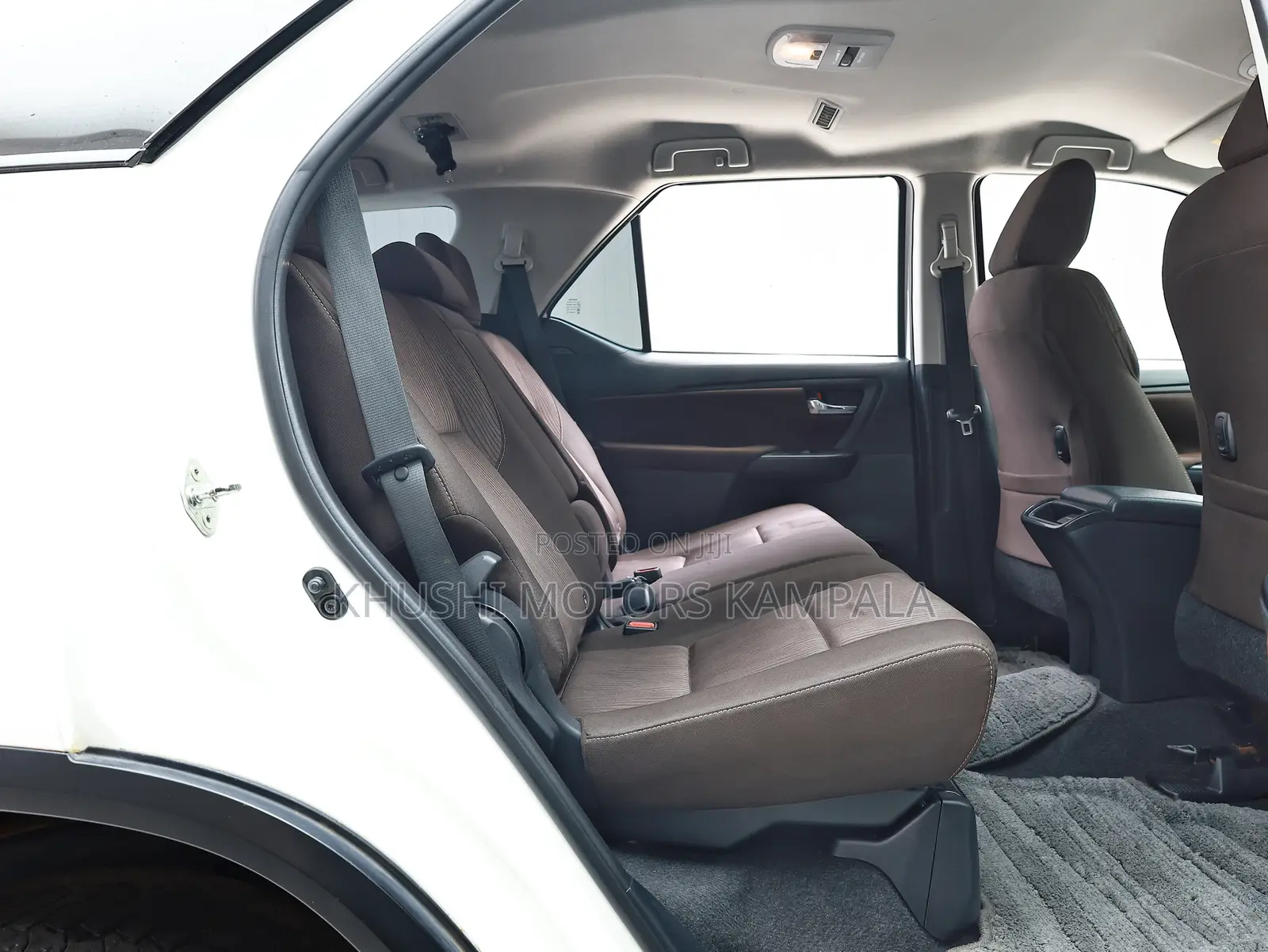 Toyota Fortuner 2.8 D AWD 2020 White