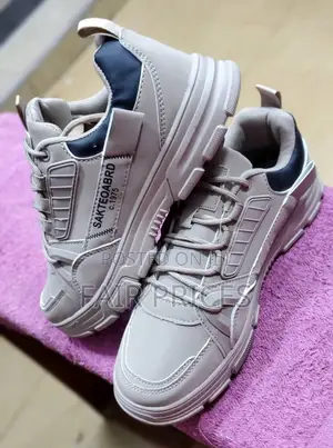 Skateboard Canvas Shoes