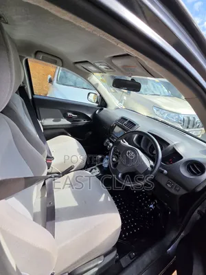 Toyota IST 2009 Gray