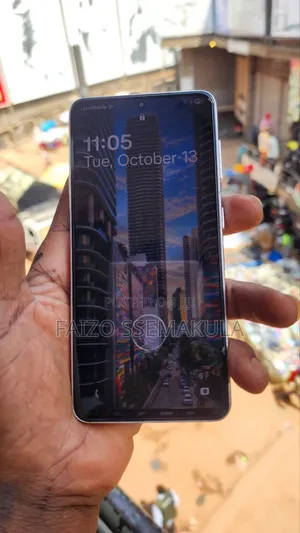 Samsung Galaxy S21 5G 256 GB Gray
