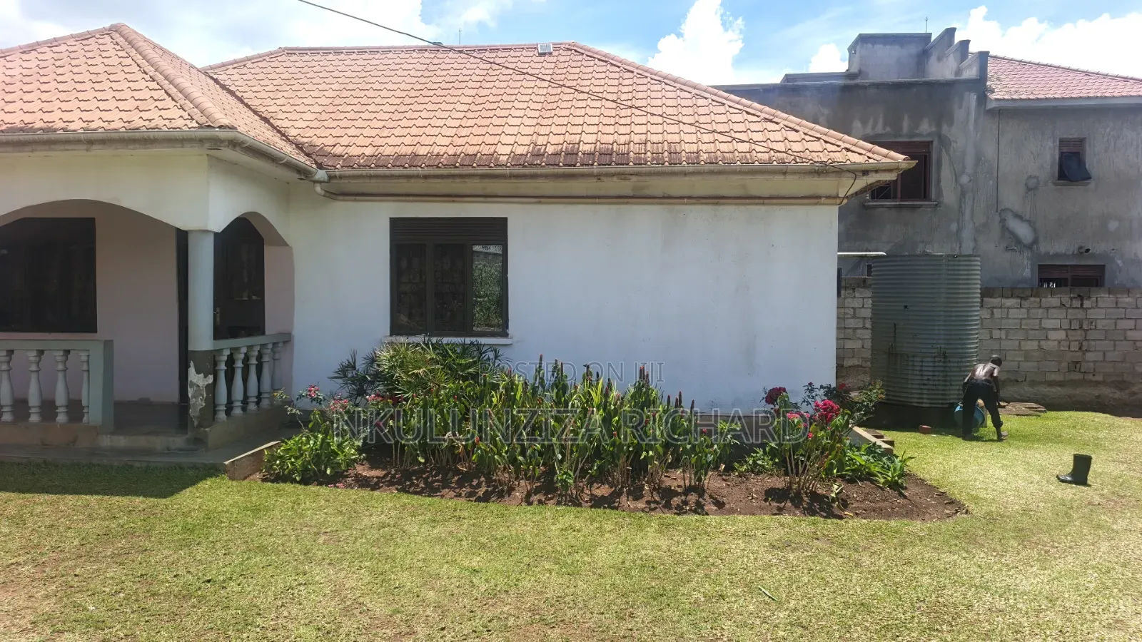 3bdrm Bungalow in Nabusugwe, Kira for sale
