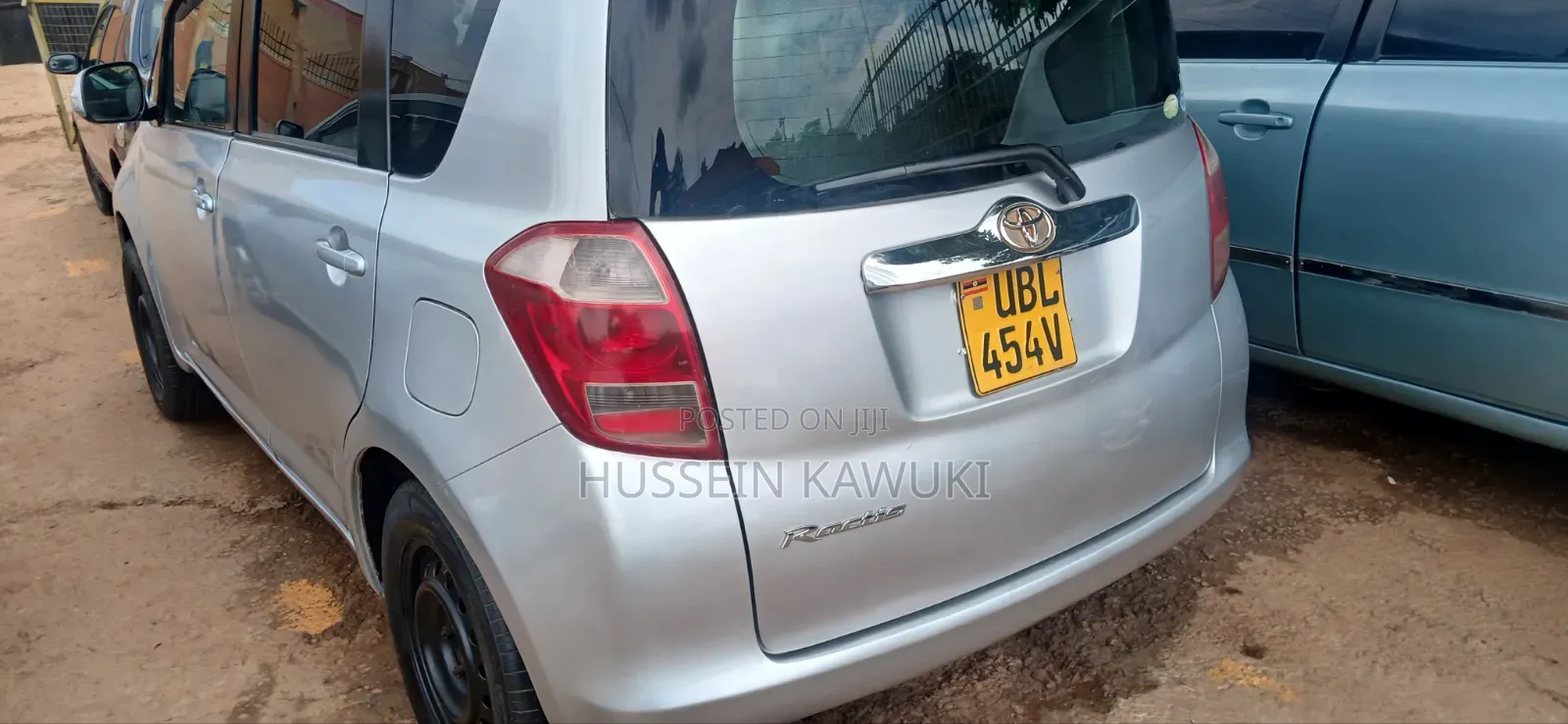 Toyota Ractis 2006 Silver