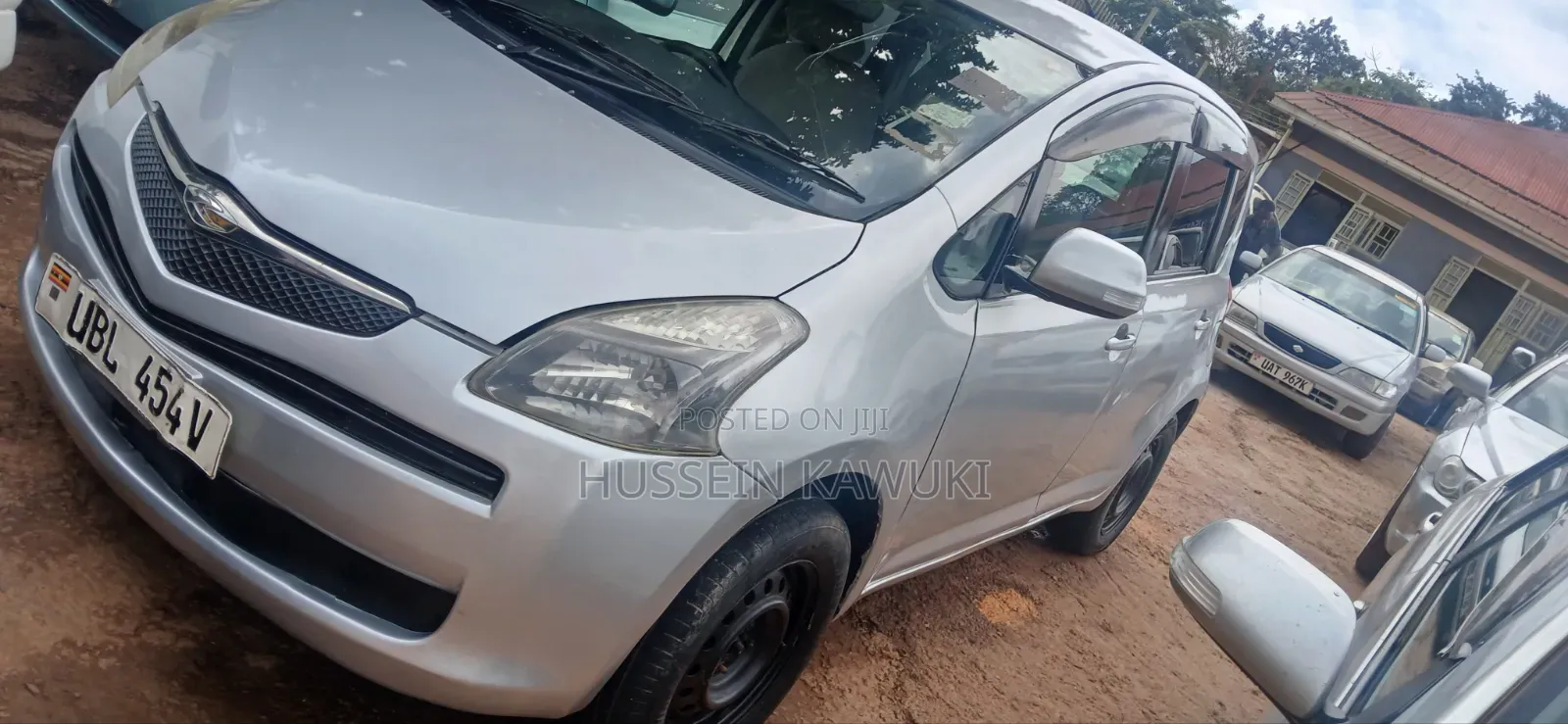 Toyota Ractis 2006 Silver