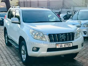 Toyota Land Cruiser Prado 2011 White