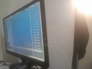 HP 21 Inch Monitor