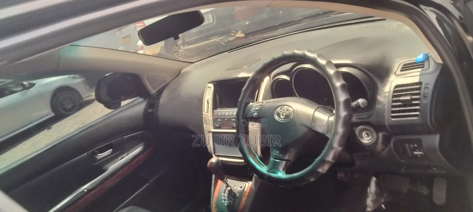 Toyota Harrier 2.4 2008 Black