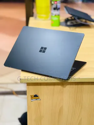 New Laptop Microsoft Surface Laptop 3 8GB Intel Core i7 SSD 512GB