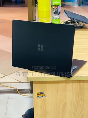 New Laptop Microsoft Surface Laptop 3 8GB Intel Core i7 SSD 512GB