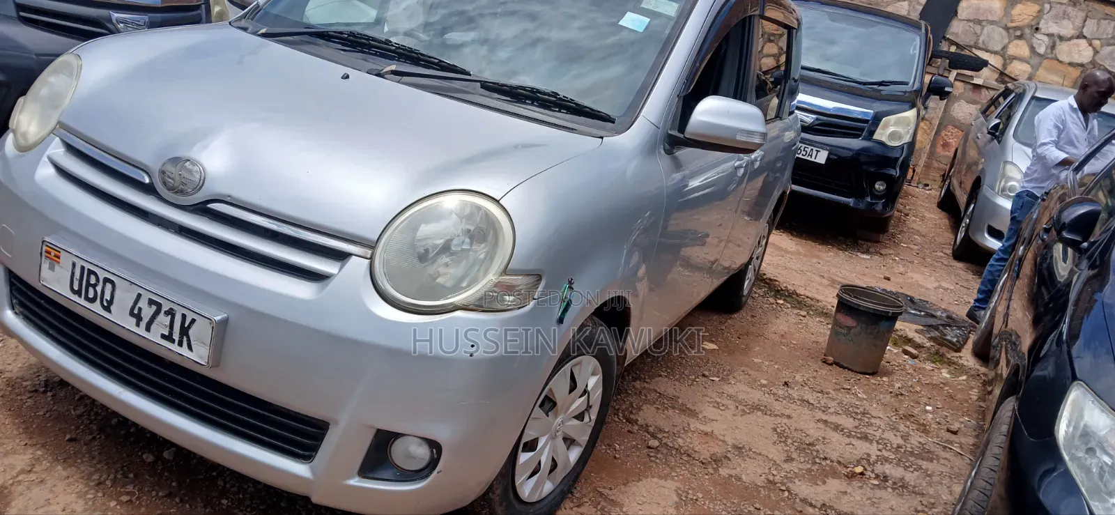 Toyota Sienta 2006 Silver