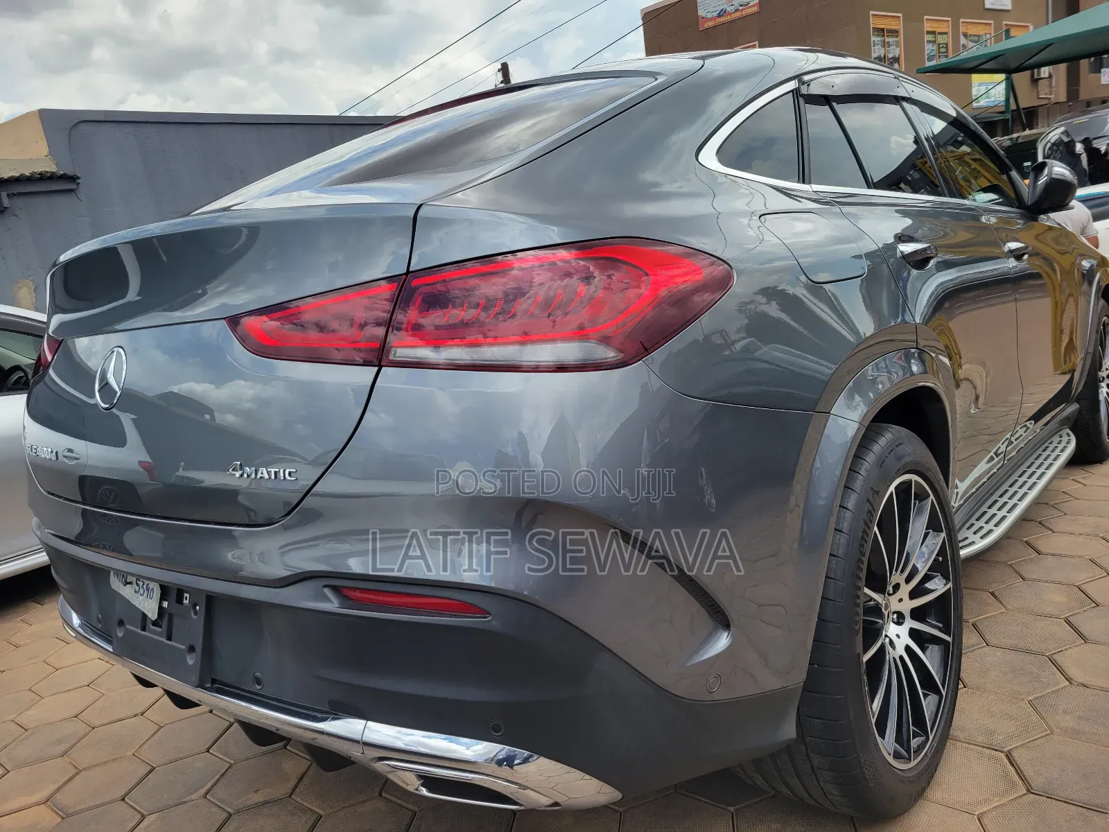 New Mercedes-Benz GLE-Class GLE 400d 4MATIC 2021 Silver