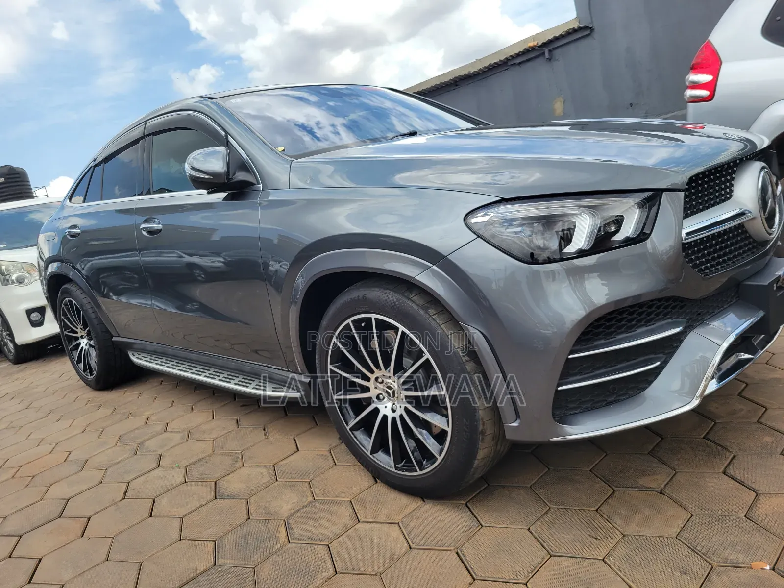 New Mercedes-Benz GLE-Class GLE 400d 4MATIC 2021 Silver