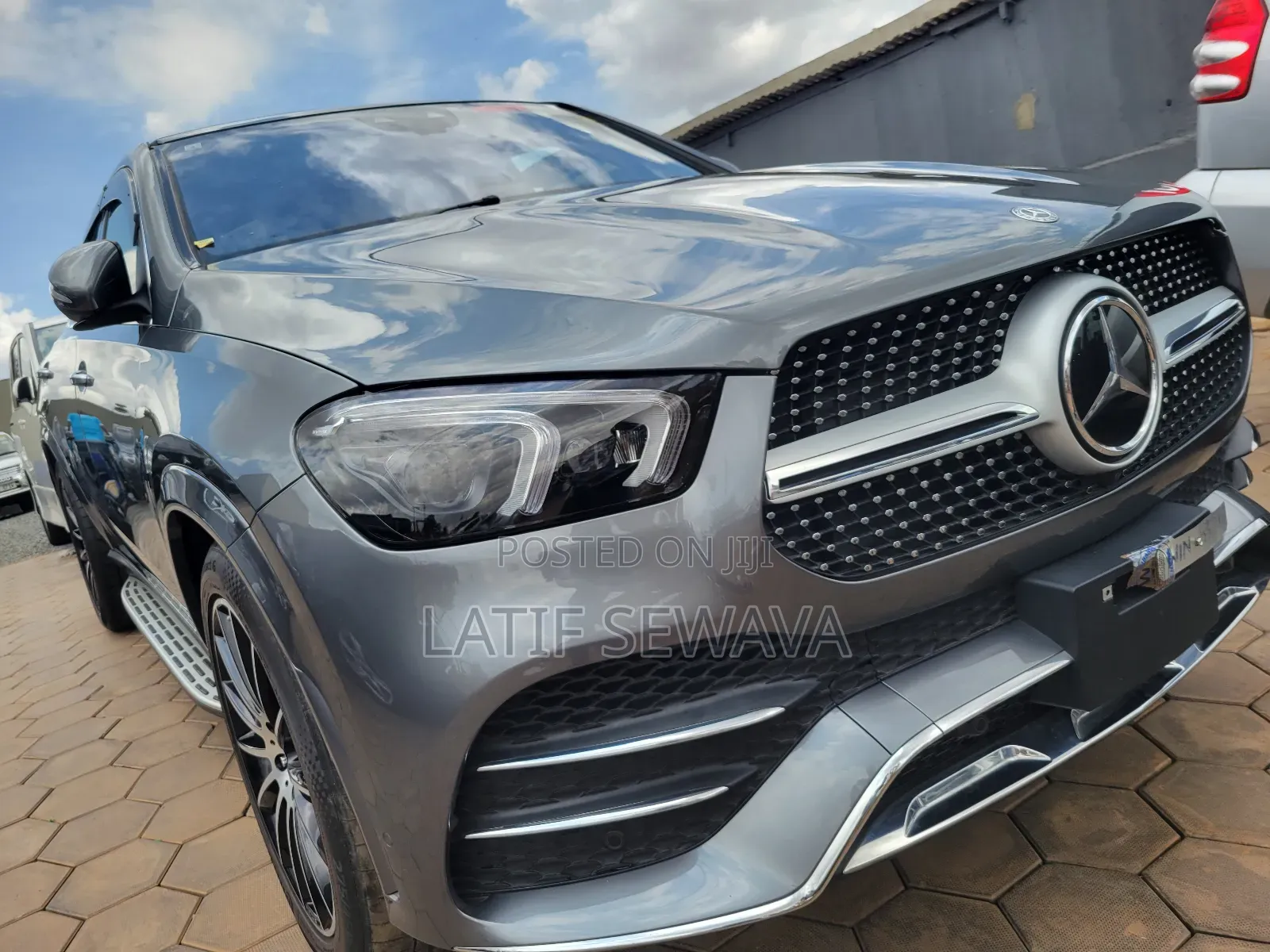 New Mercedes-Benz GLE-Class GLE 400d 4MATIC 2021 Silver