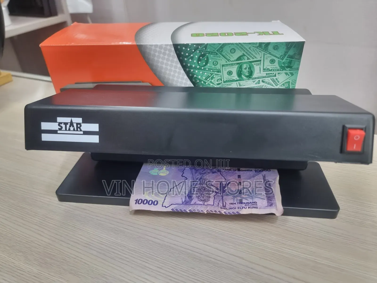 Counterfeit Money Detector