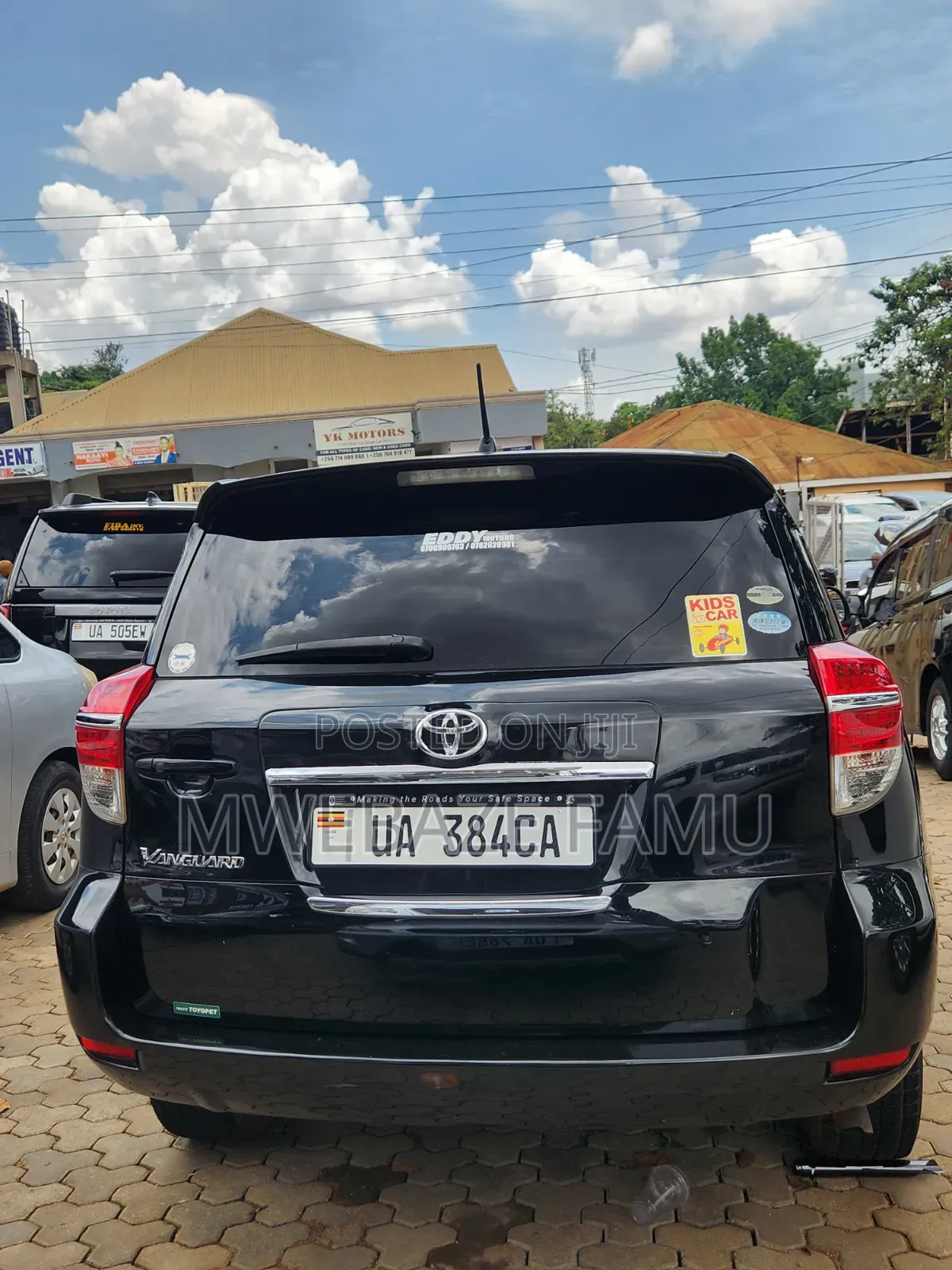 Toyota Vanguard 2011 Black