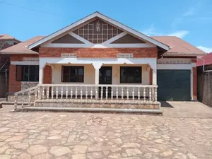 4bdrm Bungalow in Kireka Kamuli Road, Kira for sale