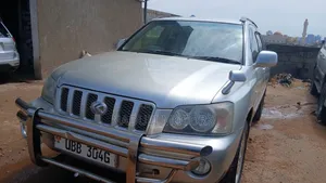 Toyota Kluger 2004 Silver