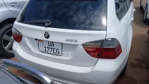 BMW 325i 2006 White