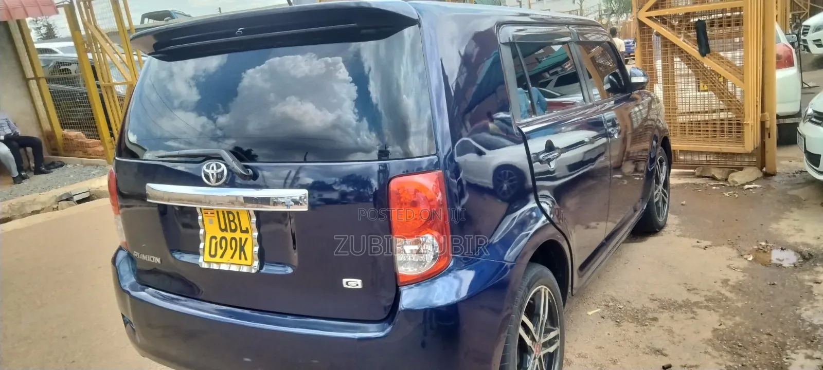 Toyota Corolla Rumion Hatchback 1.5 FWD 2009 Brown