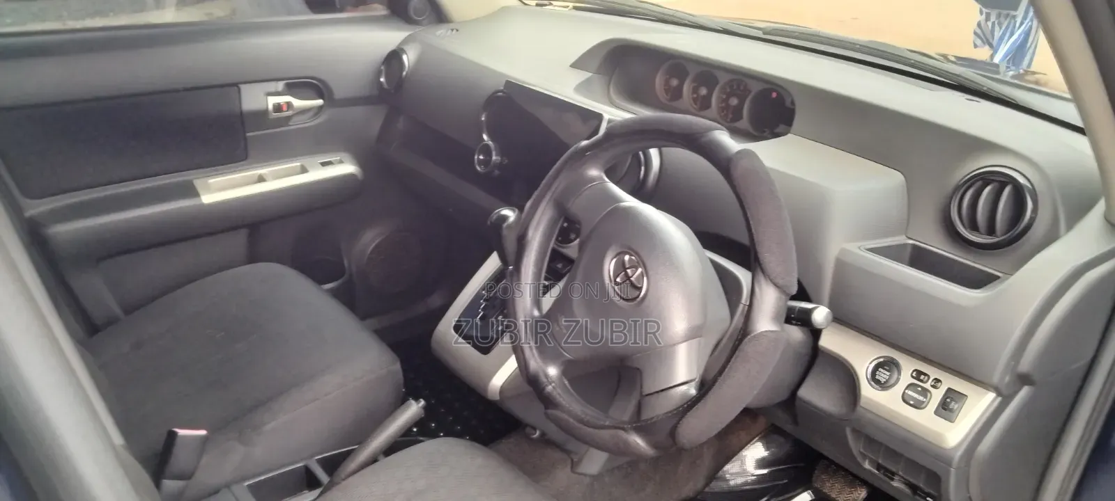 Toyota Corolla Rumion Hatchback 1.5 FWD 2009 Brown