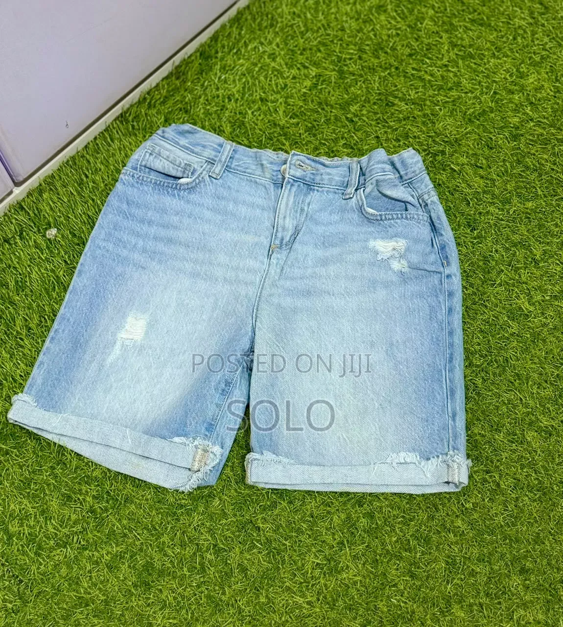 Solo Ug 256