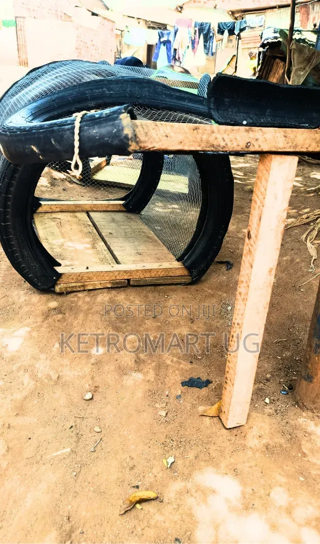 Poultry/Pet Cages