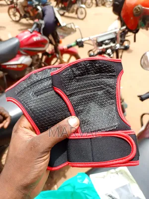 Fingerless Weightlifting and Fitness Gloves